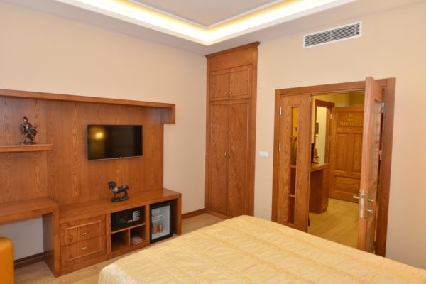 Ataker Hotel